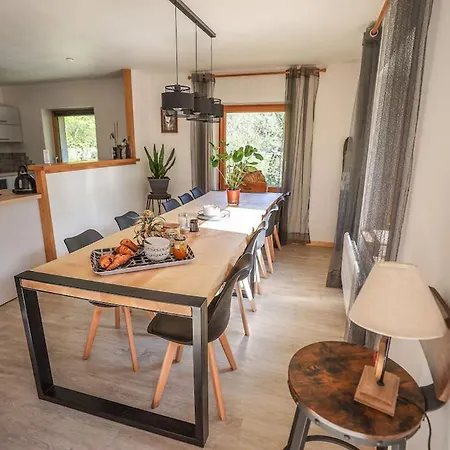 Holiday home Maison Au Calme *
